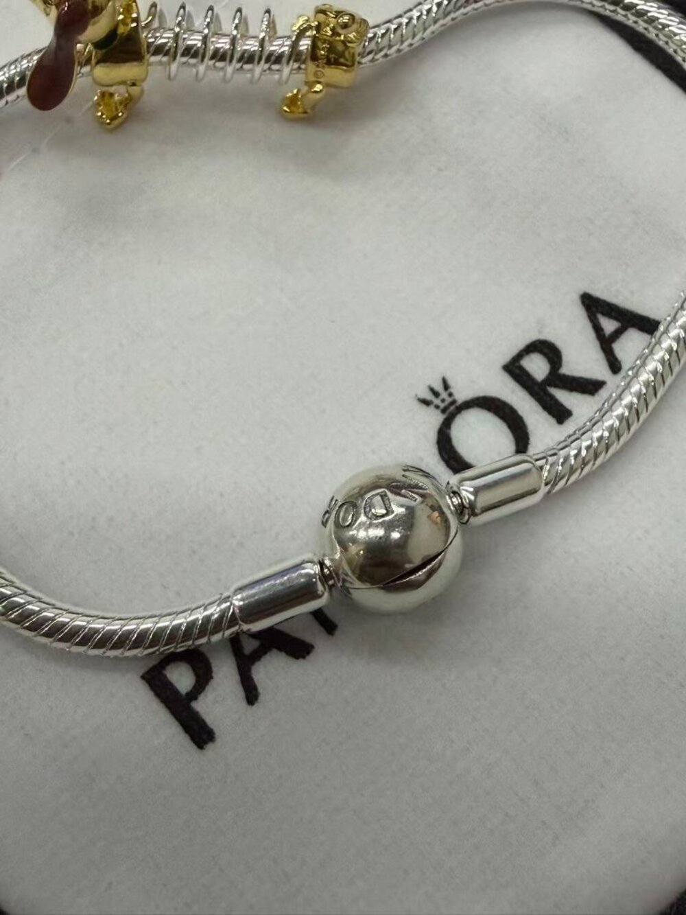 Pandora Silver Snake Chain Bracelet with Gold Dachshund Charm - Picture 5 of 6